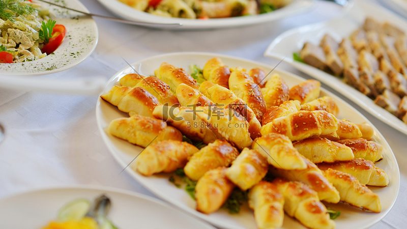县城餐饮加盟店如何成功运营：关键要素解析**